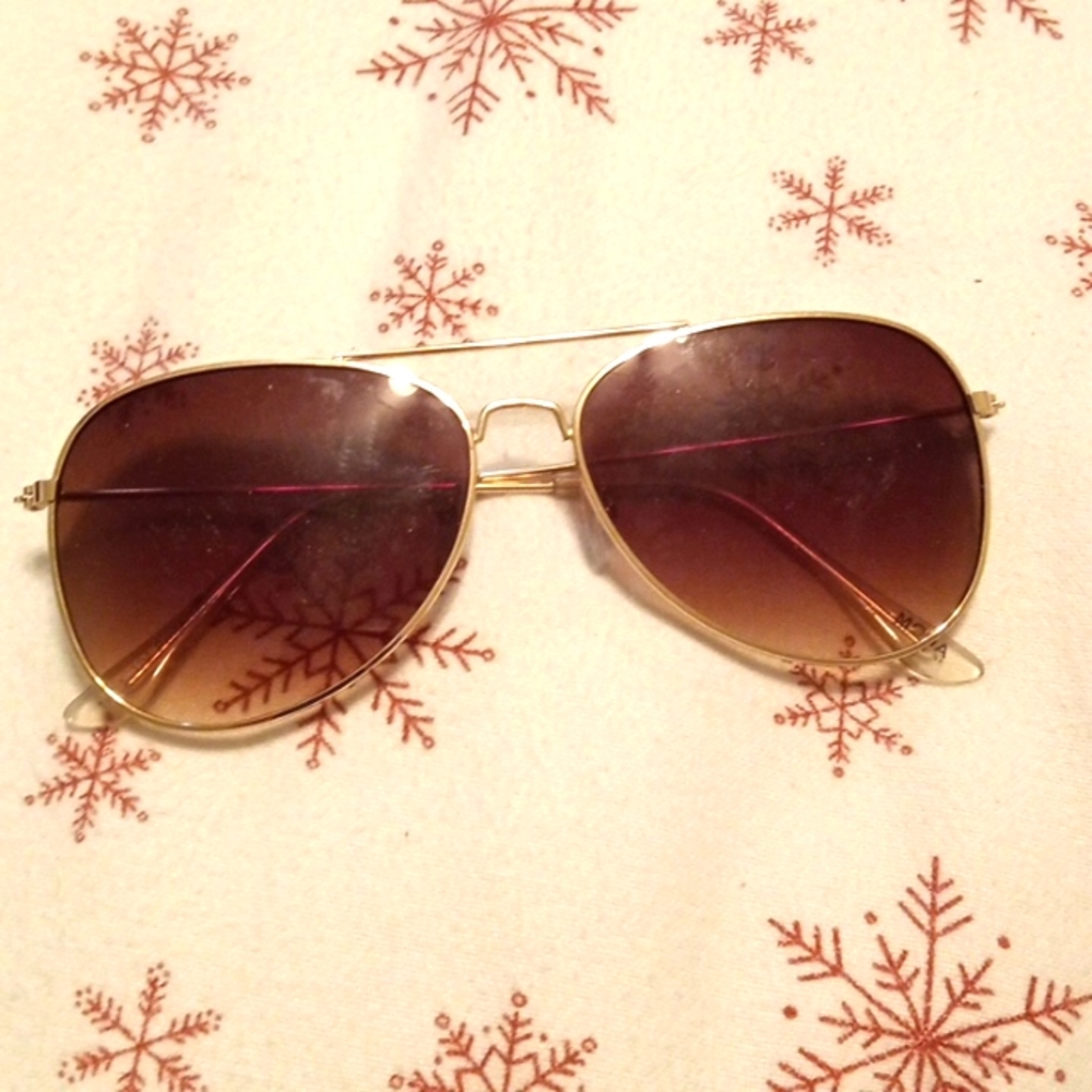 Aviator sunglasses